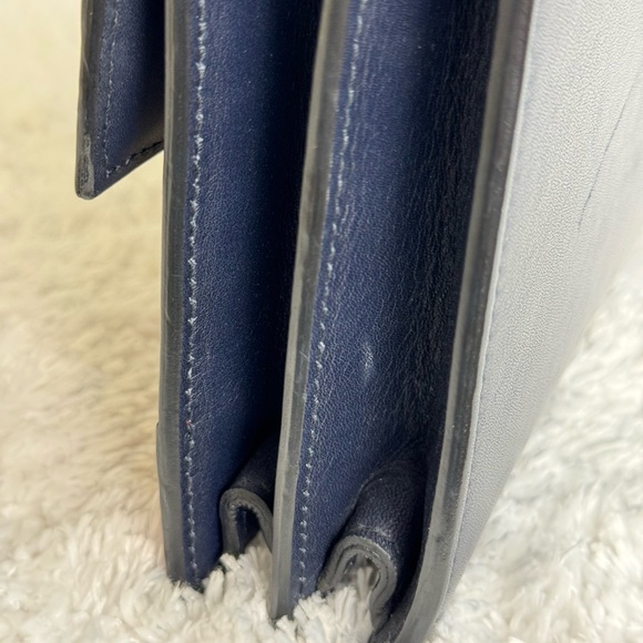 Gucci Animalier Lock Leather Shoulder Bag - Picture 17 of 17